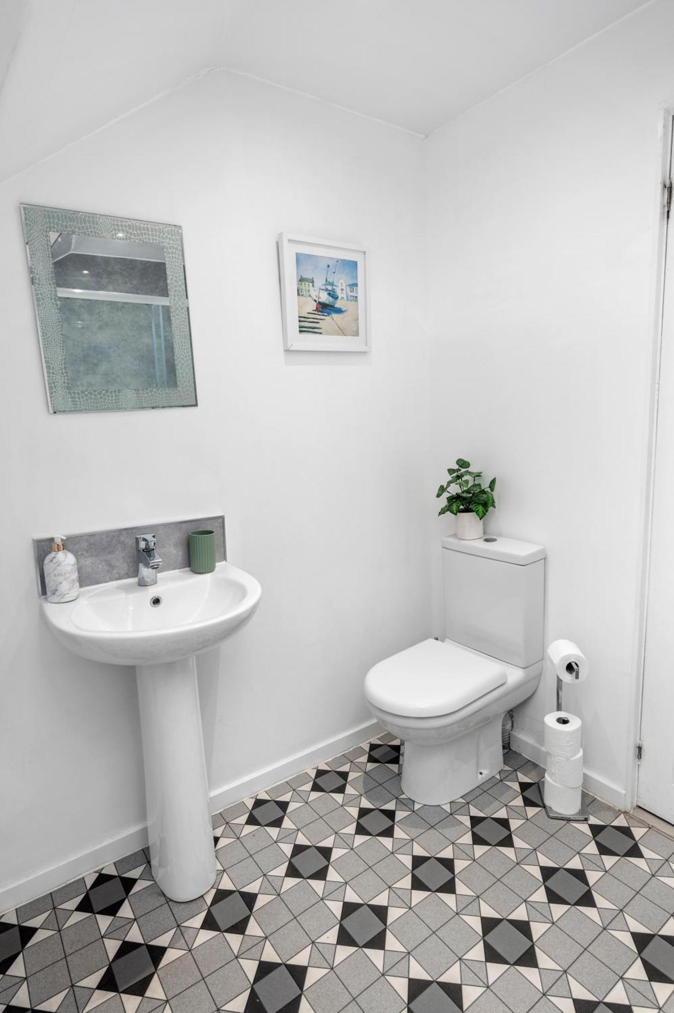 Beautiful 2Br Apartment With Mccaigs Tower Views Oban Exterior photo